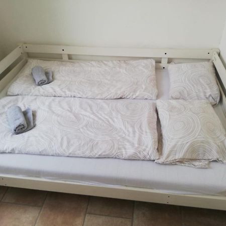 Beautiful, Spacious And Cheap Apartment Wien Ngoại thất bức ảnh
